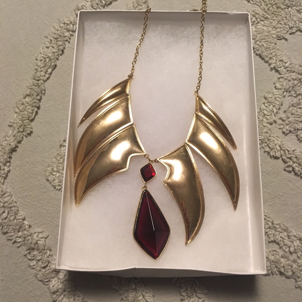 Rose Pierre Chandelier Collar Necklace